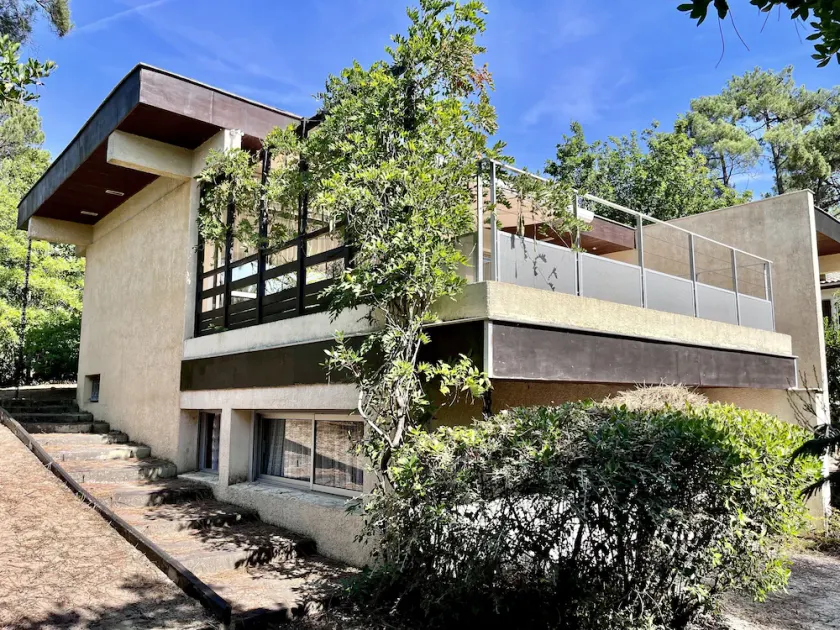 Beautiful architect designed villa - Lakeside - Classified 3 stars Gironde Tourisme - Image 1