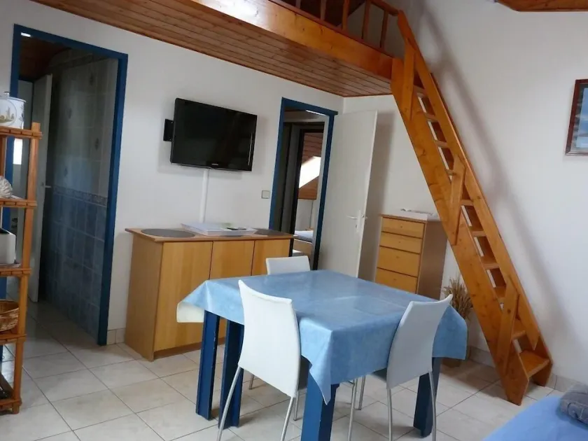 COMFORTABLE APPT 2 stk - ARZON- 100 m fra stranden - Image 1