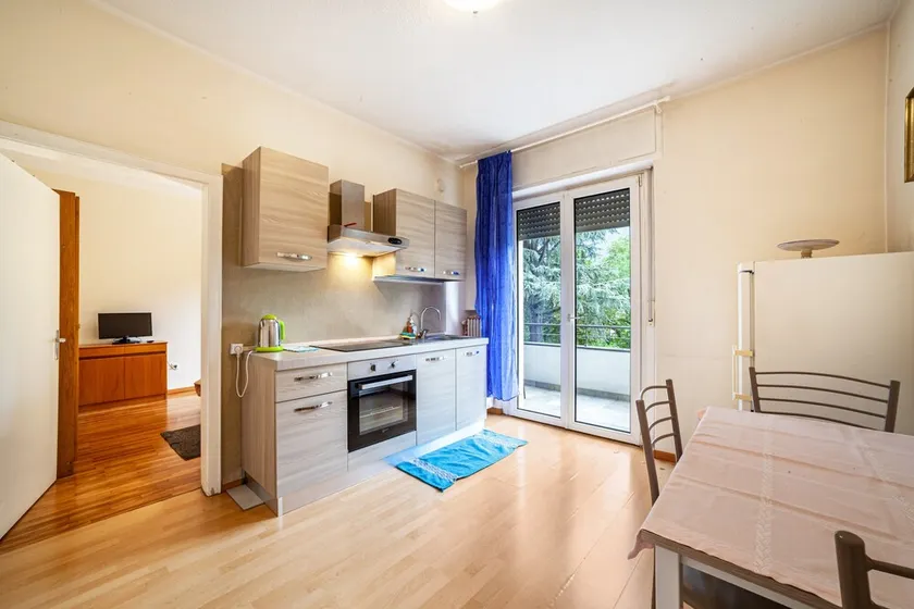 Residencia Hubertus Apartamento 1 con balcón y Wi-Fi - Image 1