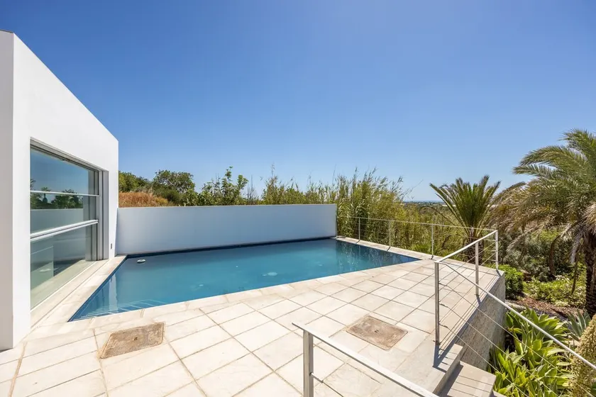 Contemporary Tavira Villa | 2 Bedrooms | Casa Henna | Modern Furnishings - Image 1