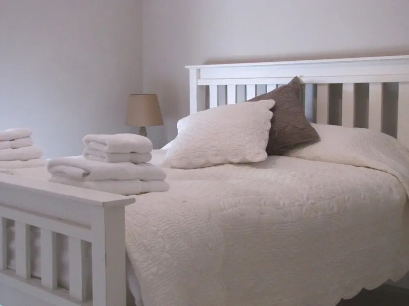 3 bedroom, sleeps 6, beautiful Village in the centre of Ireland - Image 1