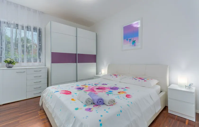 Luxury apartment Lella - Image 1