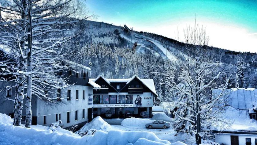 Hotel Anna - Image 1