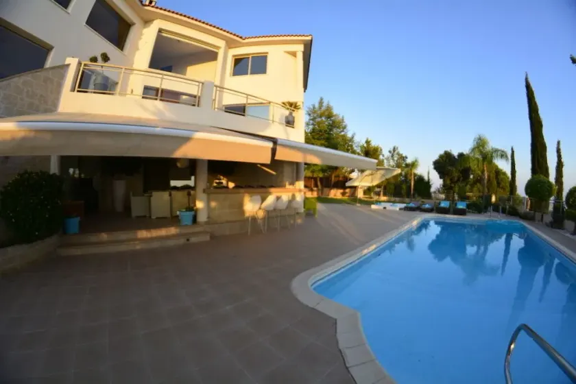 Theseus villa, Tala, Chipre - Image 1