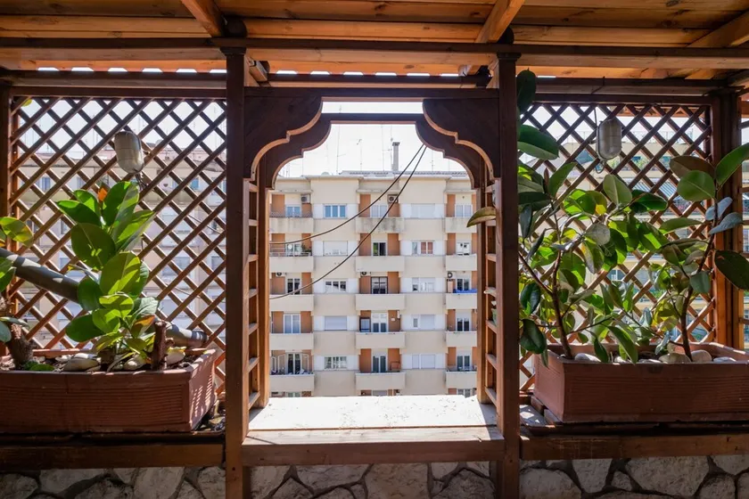 Amazing Penthouse with Terrace by Caracalla - Image 1