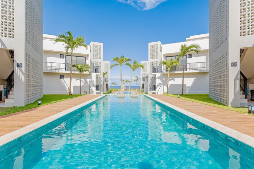 IT38 Apto Duplex Decorado 3/4 - Pé na Areia - Image 1