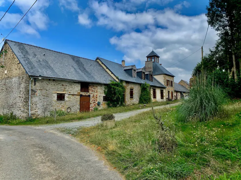 La Meltiere a Beautiful 2 Bed Cottage in Courcite - Image 1