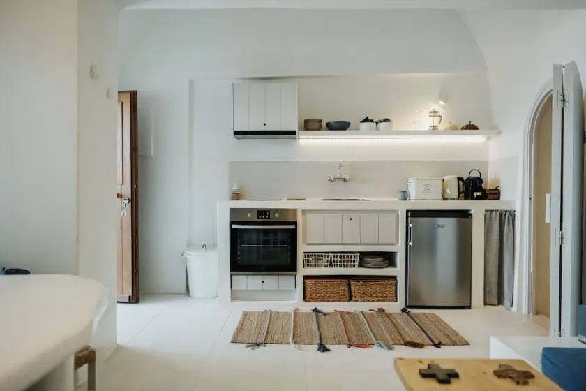 Kalyva, 2 bedroom House in Oia - Image 1