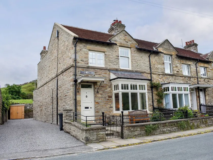 3 bedroom accommodation in Reeth, near Richmond - Image 1