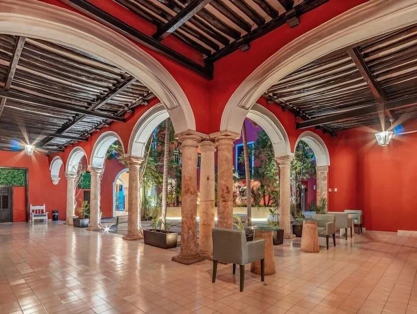 Hotel H O - Image 1