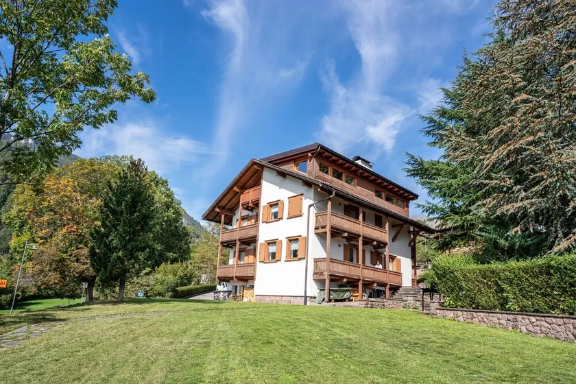 Ferienhaus 'Magda' mit Bergblick, privatem Garten und Balkon - Image 1