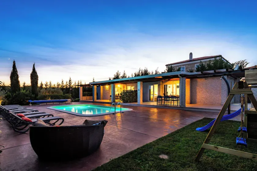 Villa Almond - Image 1