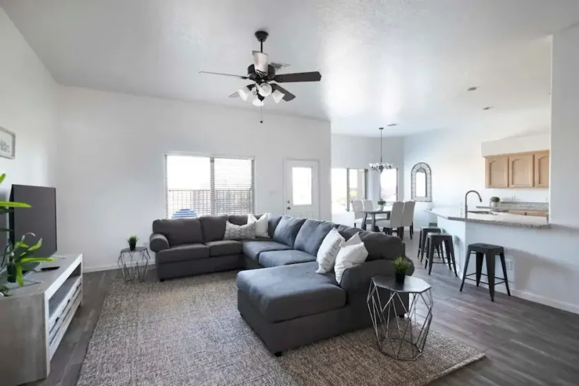 Luxury Living 6 - Image 1