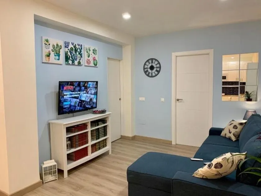 Appartement Central à Málaga avec Wi-Fi Gratuit, Climatisation et Proche des Plages - Image 1