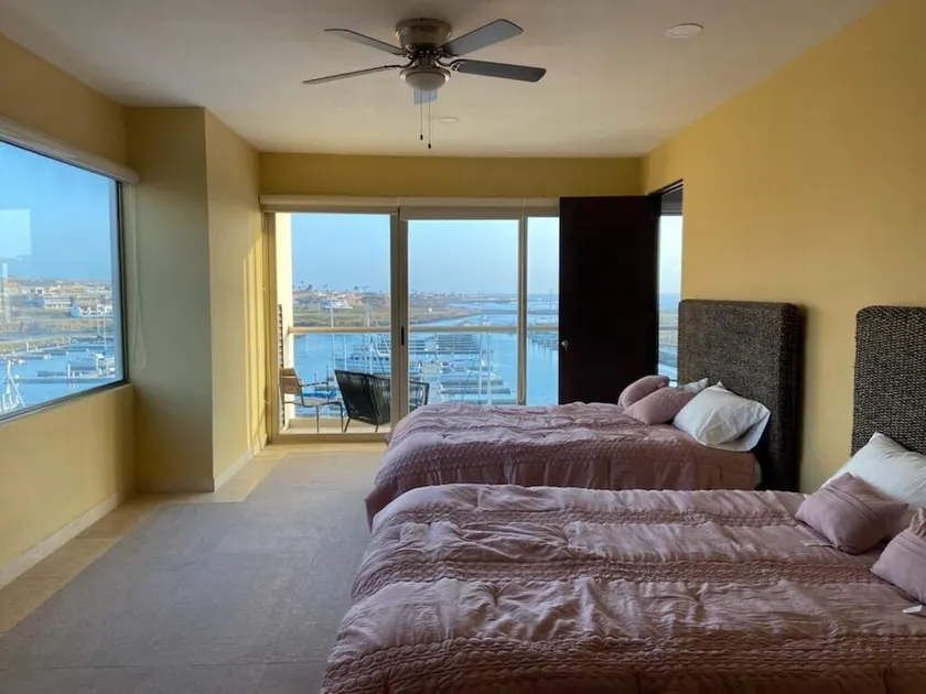 Beautiful  Beach FRONT CONDOMINIUM with the most amazing views of the ocean - Image 1