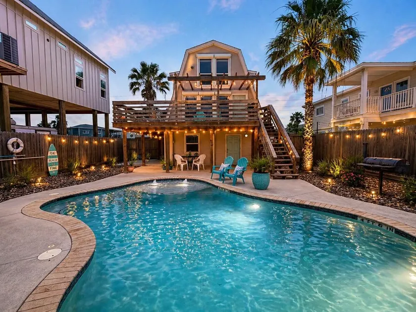 Heated Private Pool, Pet Friendly, Golf Cart Access - Image 1