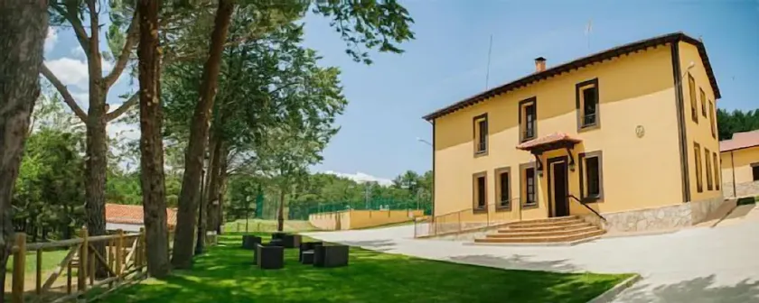Casa rural (alquiler íntegro) Centro Río Lobos para 6 personas - Image 1