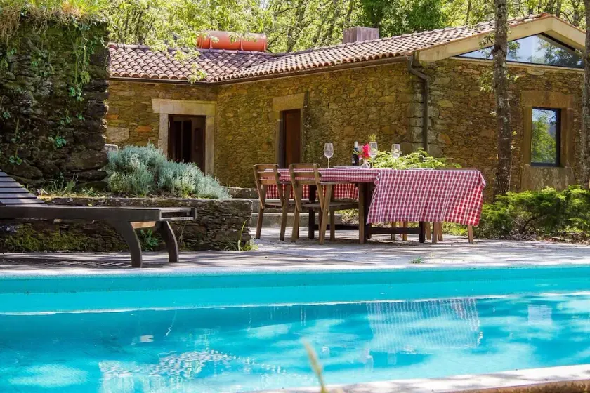 Liiiving in Caminha | Oak Tree Chill House - Image 1