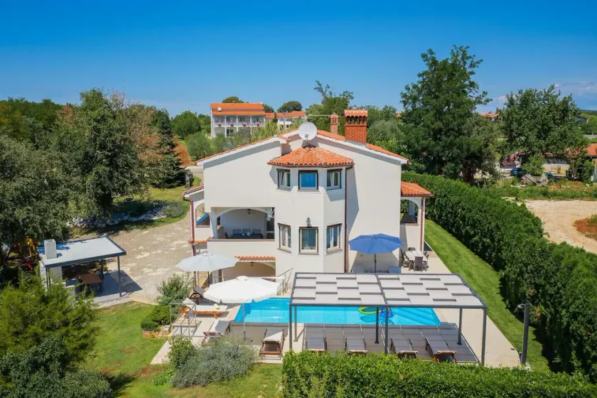 Villa Eufemia near Poreč with large garden and outdoor playground for kids - Image 1