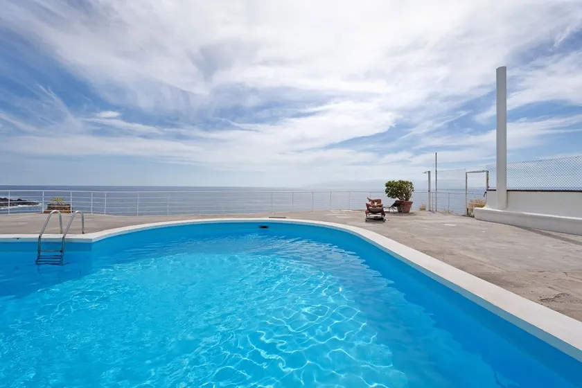 Holiday Apartment \"Costa Isora 1\" with Sea View, Shared Pool & Wi-Fi - Image 1