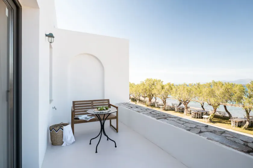 Eden Kythira - Image 1