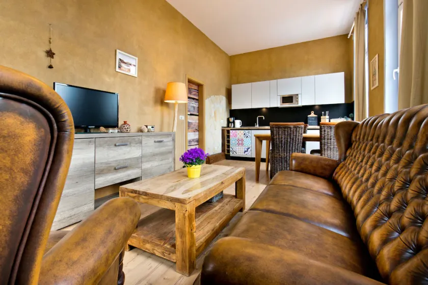 Enchantingly warm & sunny apartment \"Antholz\" - Image 1