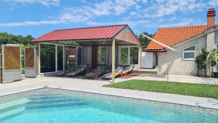 Holiday Home Midas - Image 1