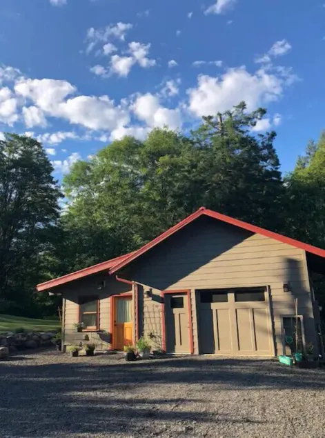 Quail Hollow, private studio - Image 1