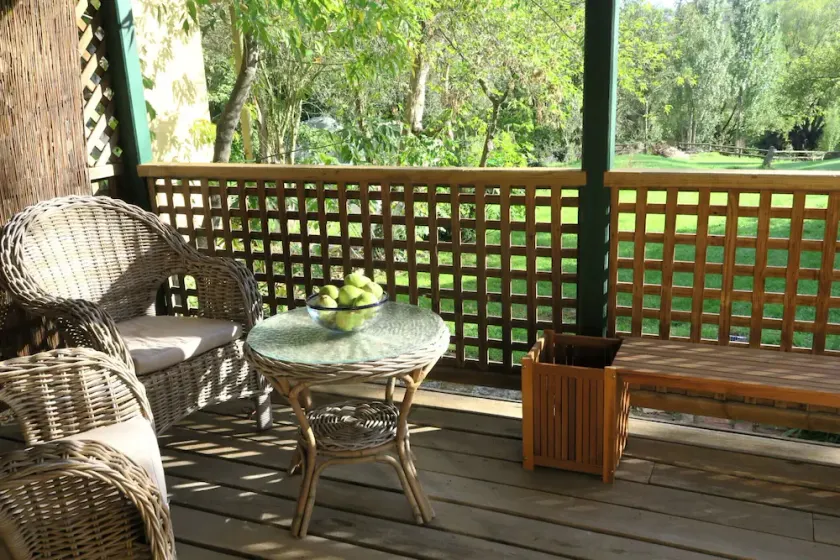 Crabapple Cottage -Lovely self contained cottage on Heritage property - Image 1