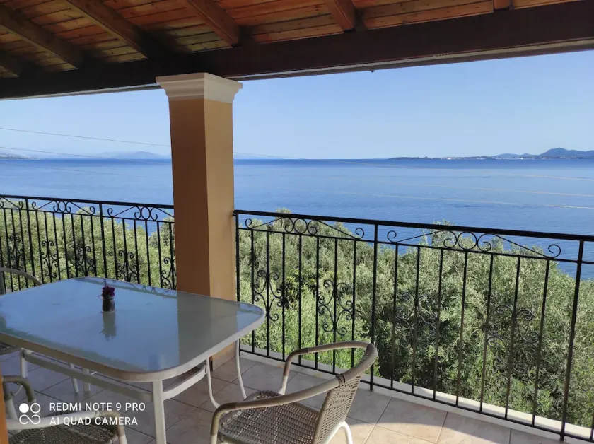 apartment for 4 people near the beach, Barbati - Image 1