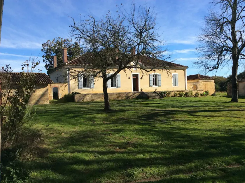 Smukt familiehus fra slutningen af det 18. århundrede, swimmingpool, fuldstændig renoveret, raffineret og fredelig - Image 1