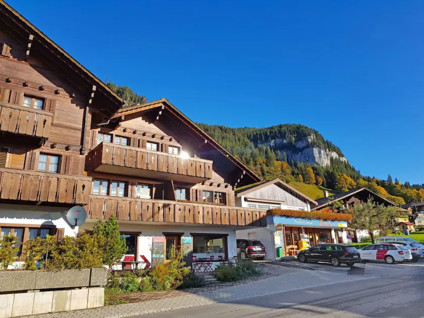 Dejlig lejlighed for 6 gæster med WIFI, TV, balkon, kæledyr tilladt og panorama udsigt - Image 1