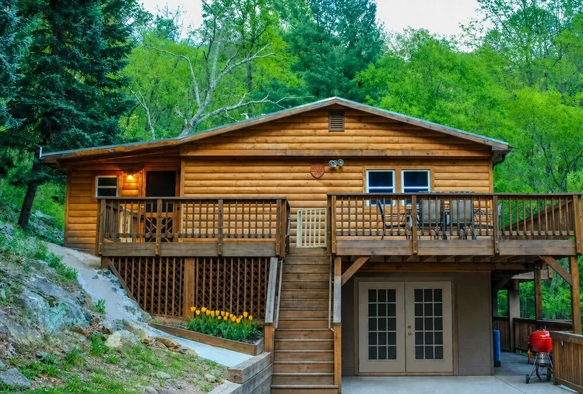 Shenandoah National Park - Sauna - Log Cabin - Treehouse - Game Room - Image 1