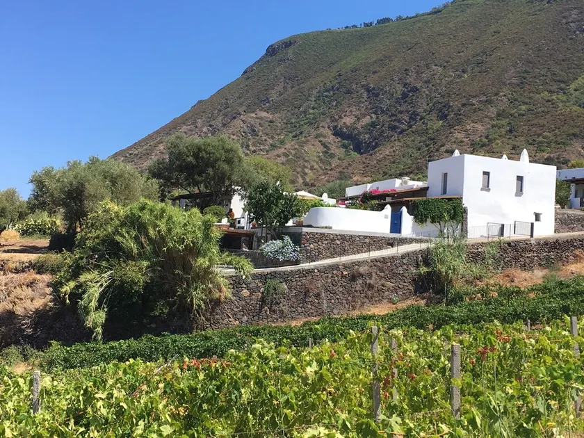 Casa Isabella: serenity by the sea - Image 1