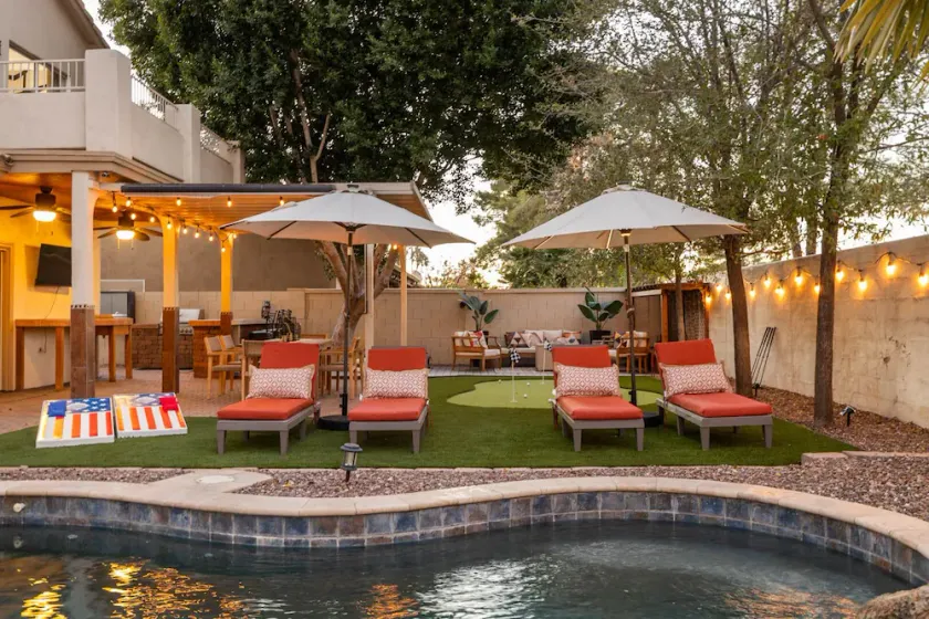 Family Poolside Fun, Golf & Games! - Image 1