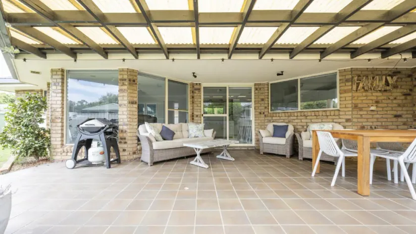 Yamba Family Seascape - Lifestyle Yamba - Image 1