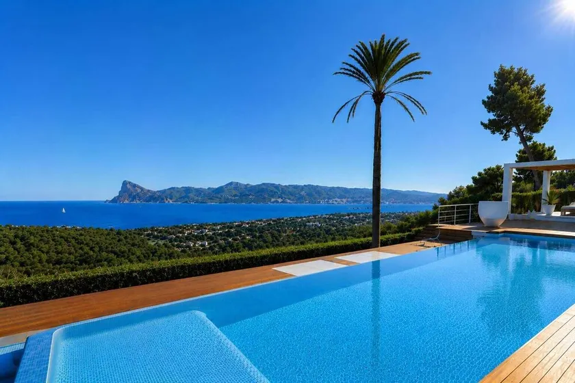 STUNNING PRIVATE VILLA101 - Breathtaking Sea & Sunset Views in Large Grounds - Image 1