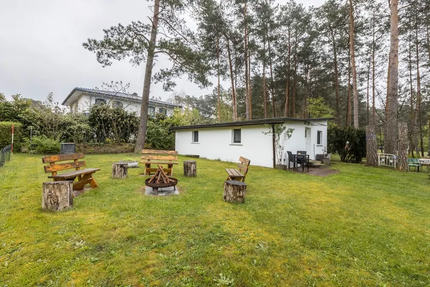 Casa vacanze 'Ferienhäuschen Wils' con piscina in comune, terrazza privata e Wi-Fi - Image 1