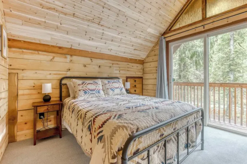 Thompson Cabin - Charming Salmon Riverfront A-Frame Oasis w/ fireplace - Image 1
