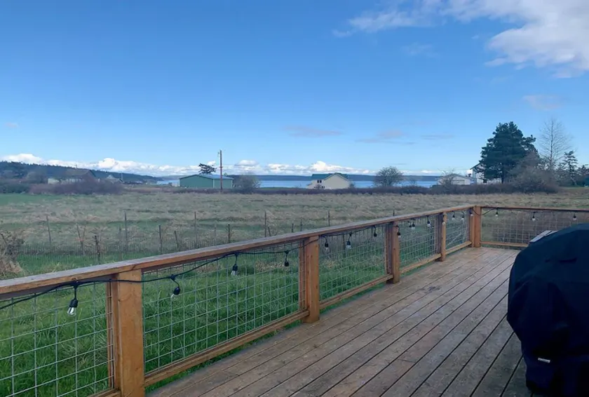 Remodeled Historic Farmhouse with Bay View, Near Town and Electric Bikes! - Image 1