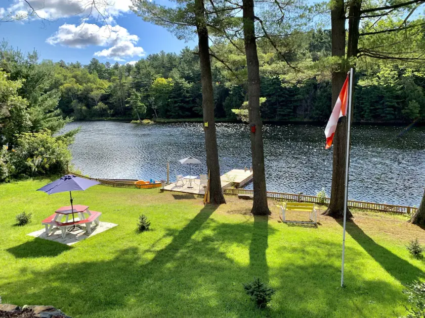 Waterfront cottage with great view  - Image 1