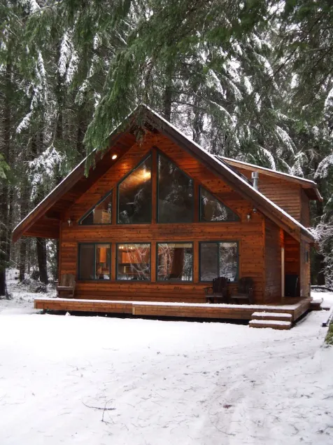 Greenwater chalet/cabin - 3 bed + loft - 2 full baths - Image 1