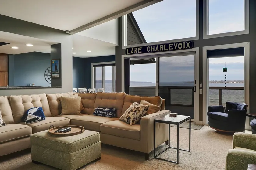 Lake Charlevoix Beachfront Condo Sleeps 8 and a short walk to Downtown Boyne - Image 1