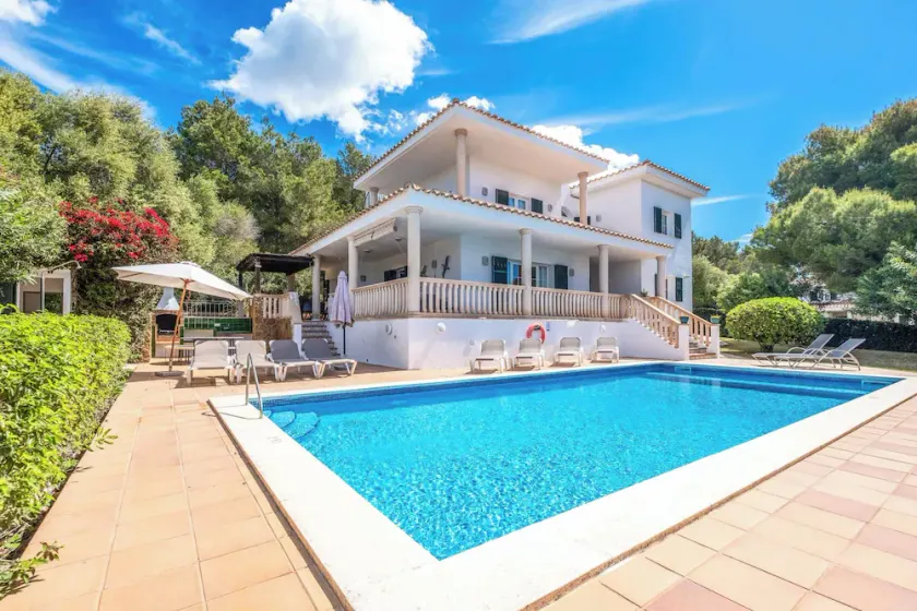 Villa Alaris - Image 1