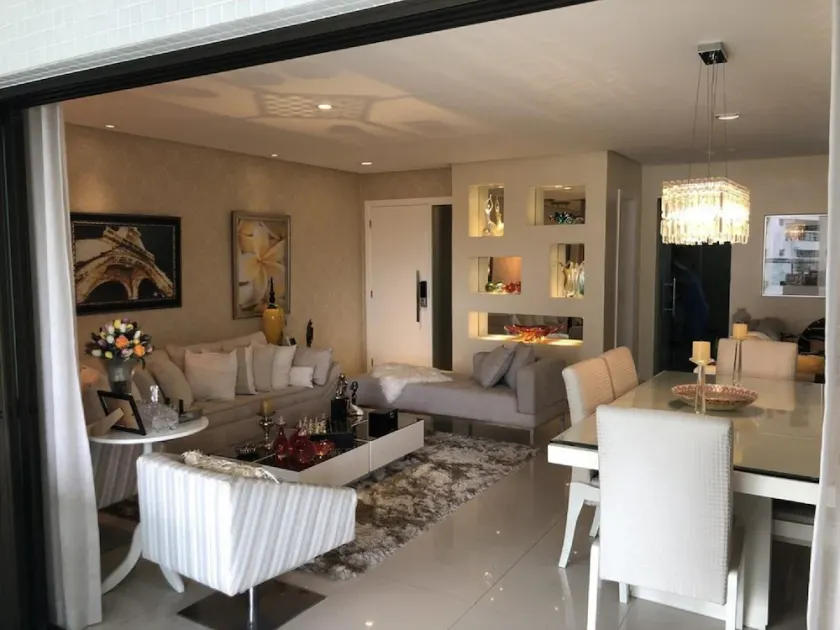Super luxury apartment - Image 1