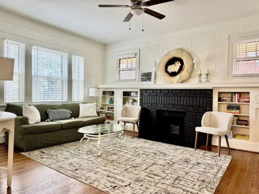 Beautiful Updated Historic 3BD/2BTH Home - Image 1