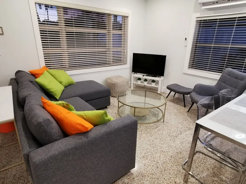 Wilton Manors North Cottage-A Block from Wilton Drive - Image 1