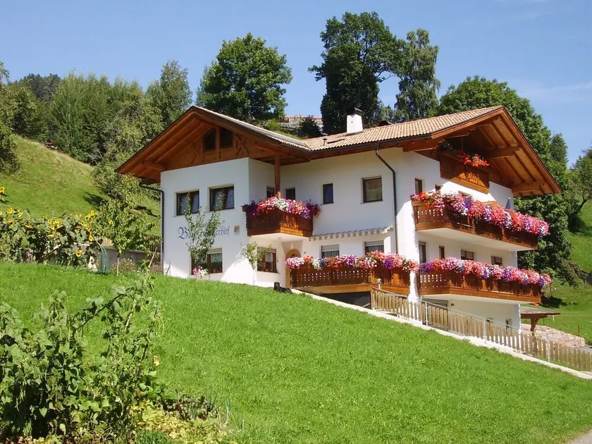 Apartamento \"Boznermüllerhof-Geranie\" con Wi-Fi, balcón y vistas a la naturaleza - Image 1