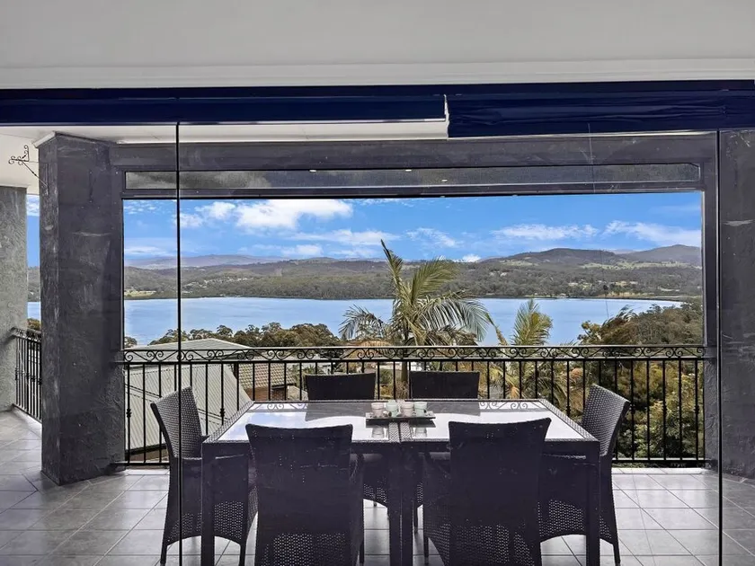 Private Family Beach House - 5mins from the beach - Image 1