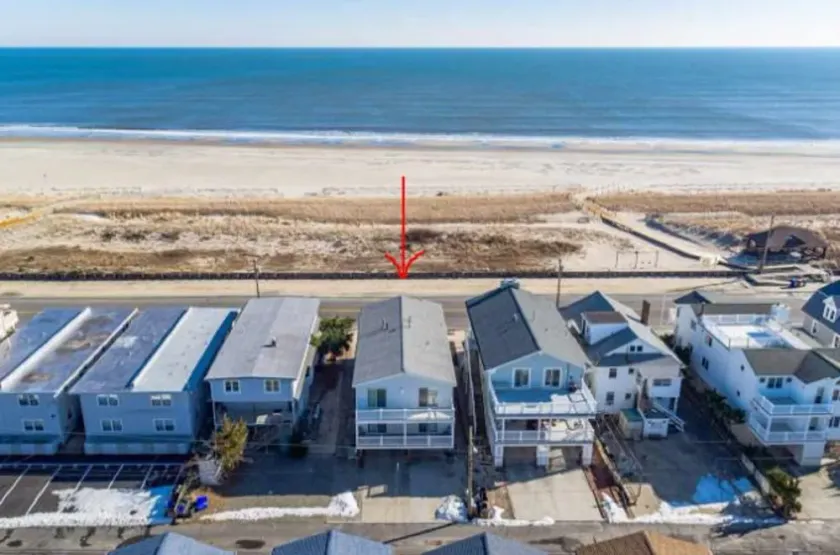 Wow!!! Perfect OCEAN FRONT with Views. Best Sunrises and Ocean Breeze - Image 1